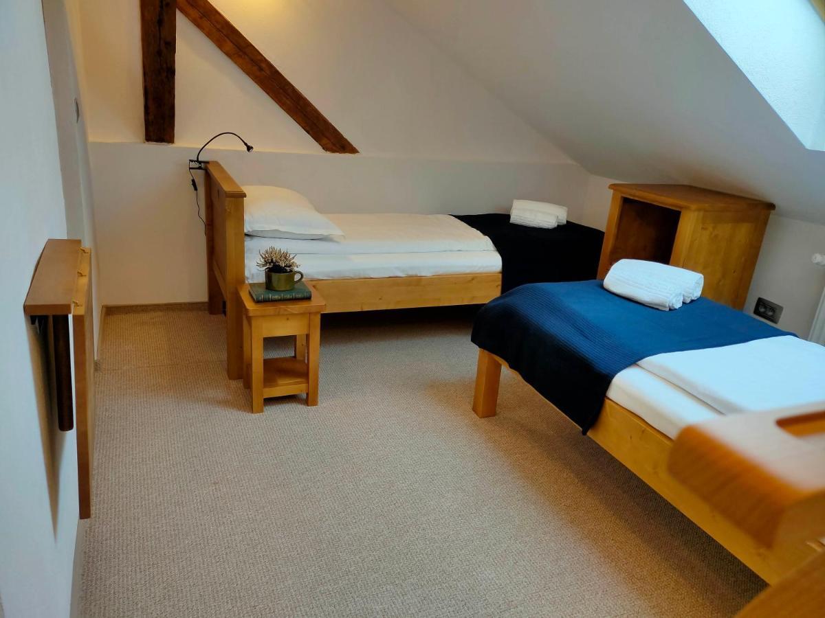 Casa David Ferenc Haz Hotel Deva Ngoại thất bức ảnh