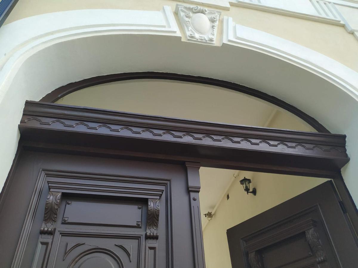 Casa David Ferenc Haz Hotel Deva Ngoại thất bức ảnh