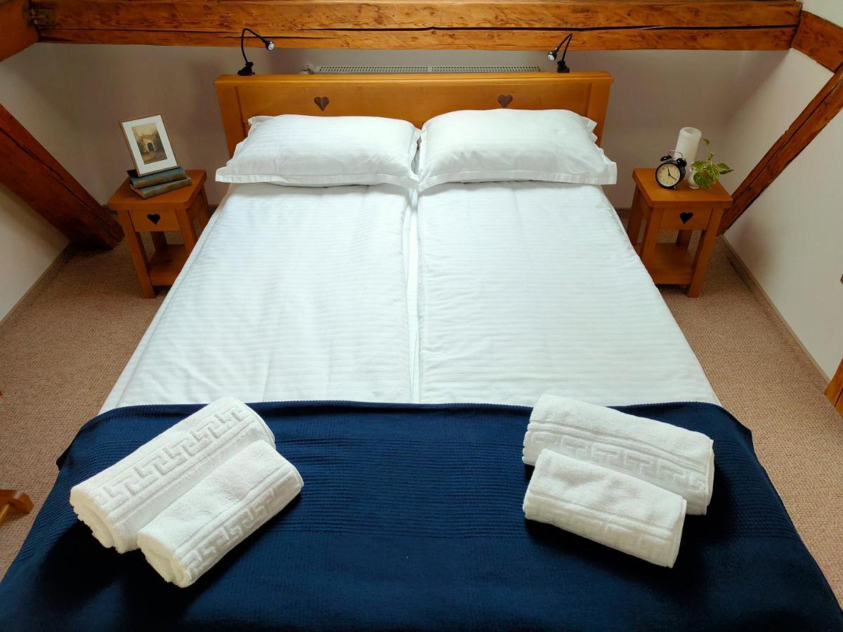 Casa David Ferenc Haz Hotel Deva Ngoại thất bức ảnh